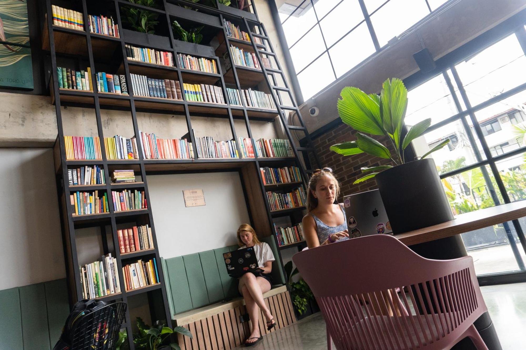 Los Patios Cool Living 麦德林 外观 照片